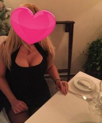 Анкета проститутки Александра - город Языково, 27 лет, №3940